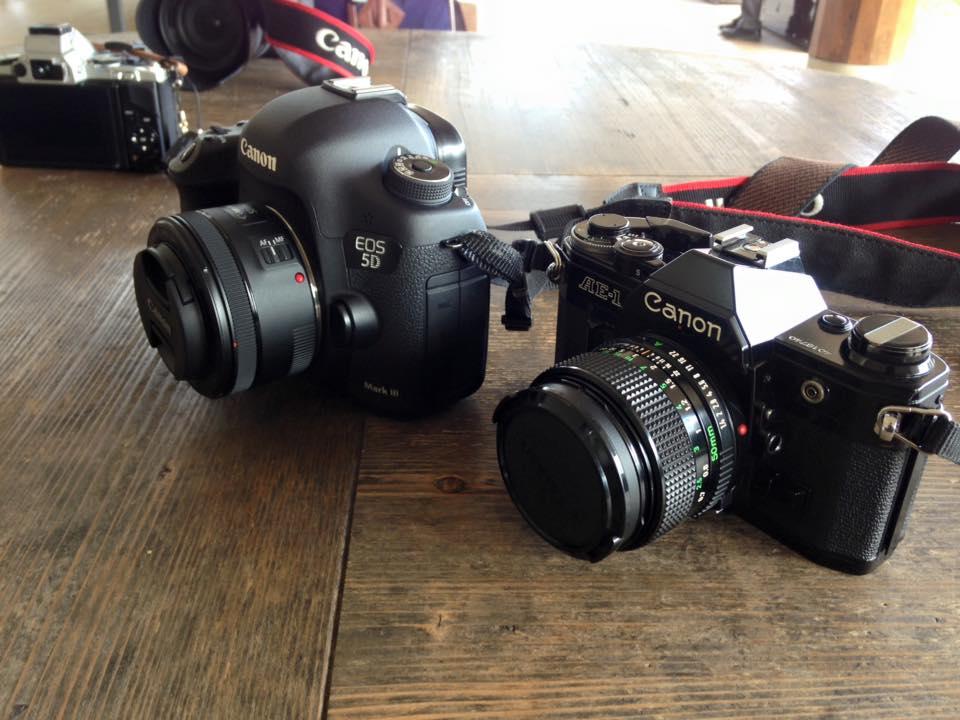 フィルムカメラ】Canon AE-1(FD50mm f1.4)とEOS5DmarkⅢ(EF50mm f1.2 